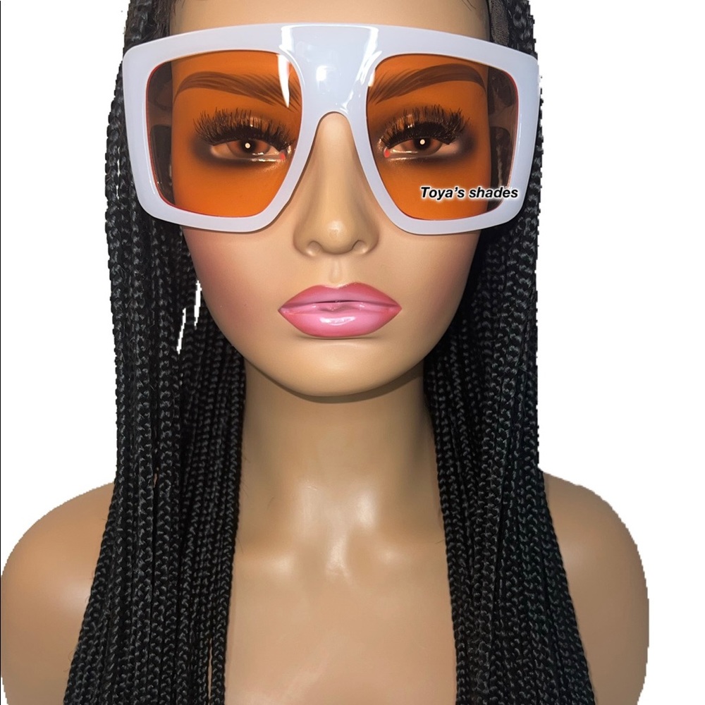 Brand new oversized sunglasses